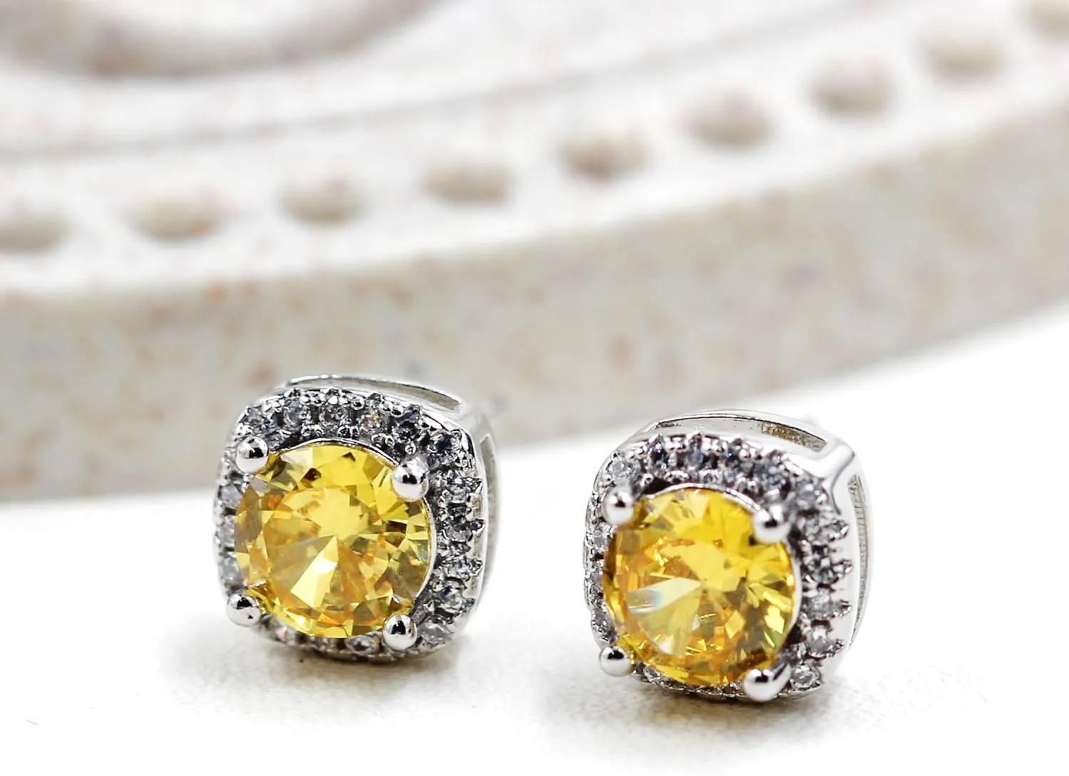 6 Pairs Brass CZ Stud 18K Gold Plated Halo Stud Earring Shiny Cut Round Cubic Zirconia Stud Earrings Birthday Party Holiday Gifts for Women