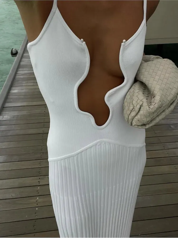 Bonnyshow Sexy Wavy Edge Deep V-neck Knitted Maxi Dress Women Slim Sleeveless Pleated Sling Dress Female Solid Beach Holiday Chic Robes