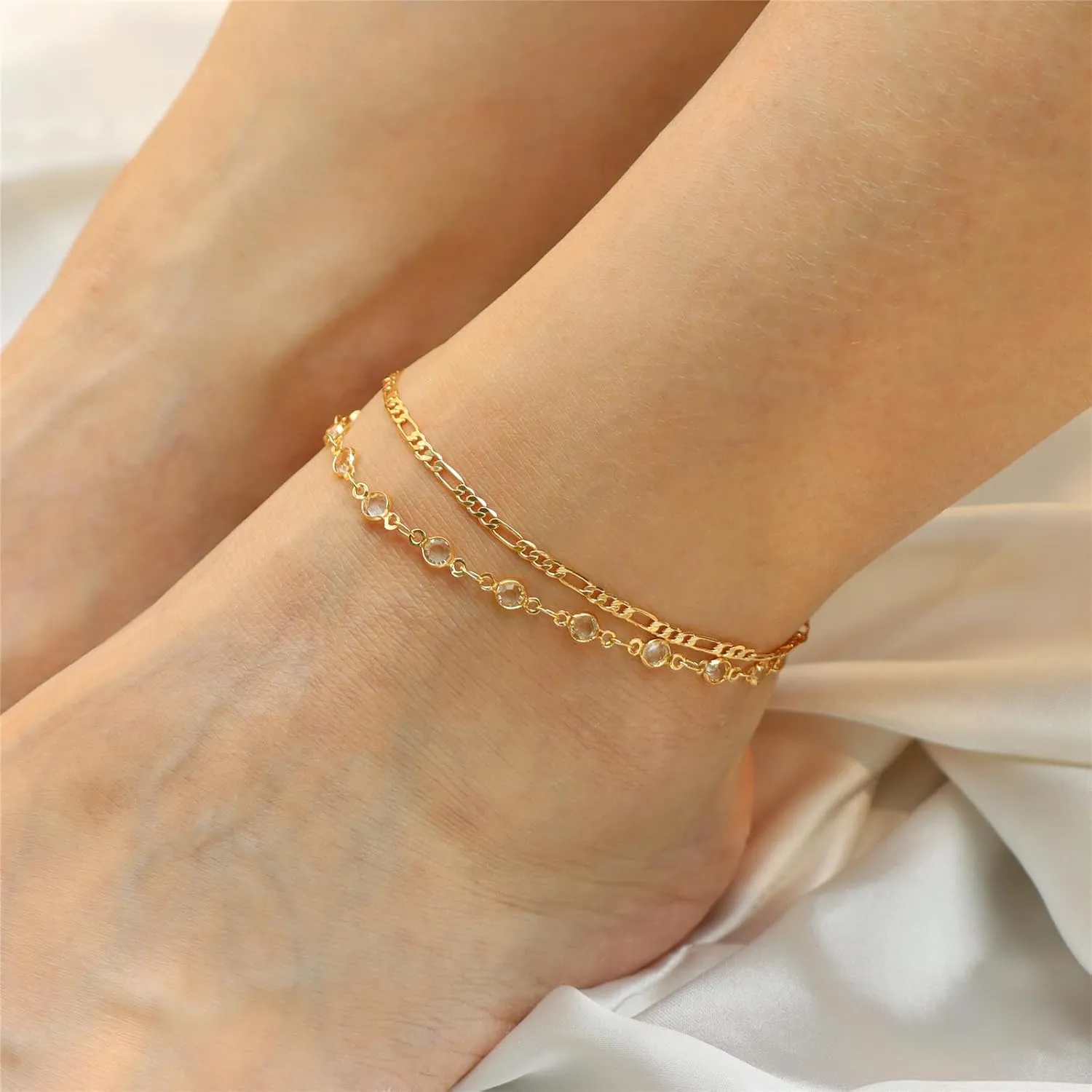 Dainty Ankle Bracelets for Women 18K Gold Plated Layered Pearl Anklet for Women Satellite Beads Dot Cuban Chain Summer Beach Foot Jewelry Gifts