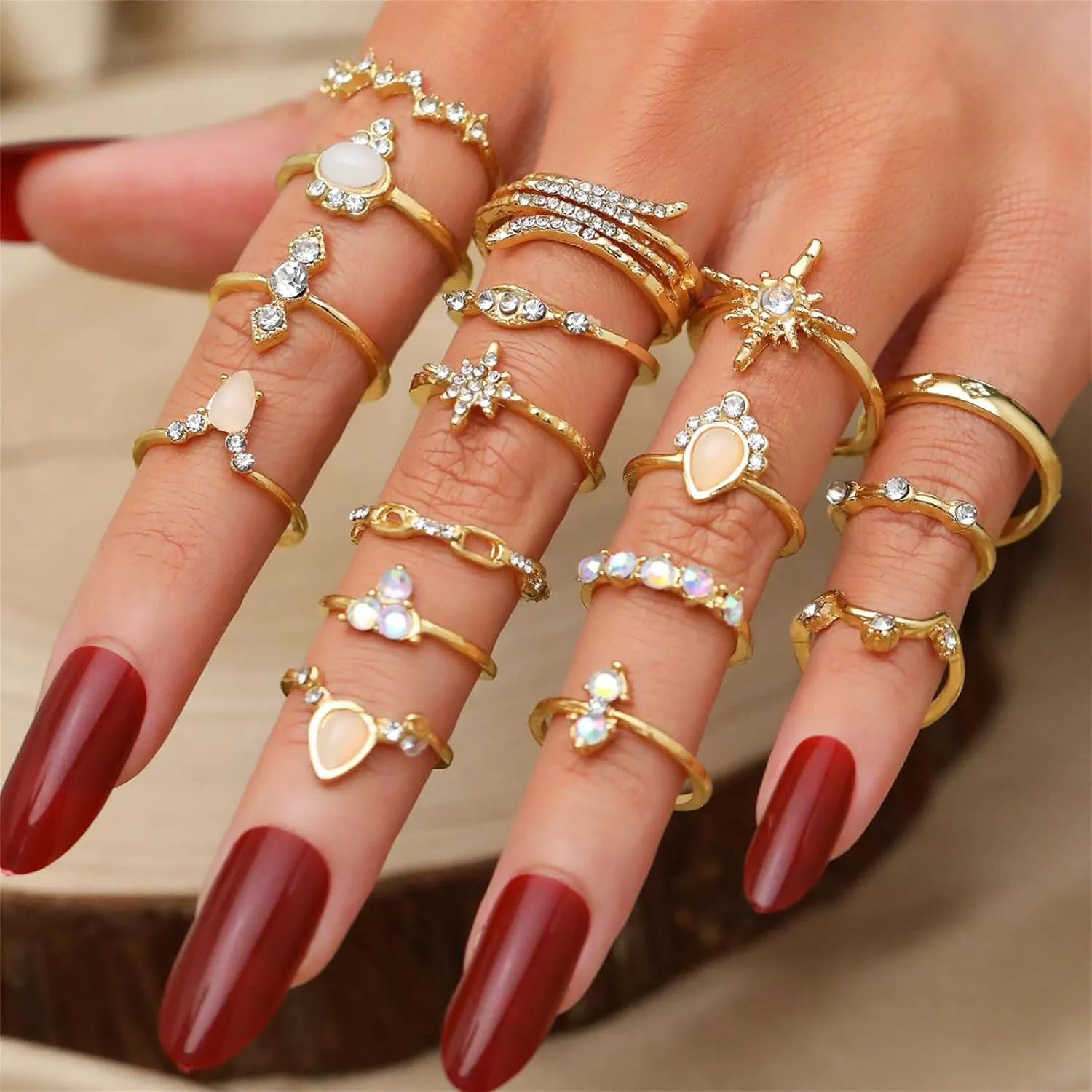 Gold Boho Stackable Knuckle Ring Sets for Women,Vintage Punk Stacking Joint Finger Midi Rings Dainty Retro Sparkling Crystals Rings Gold Jewelry