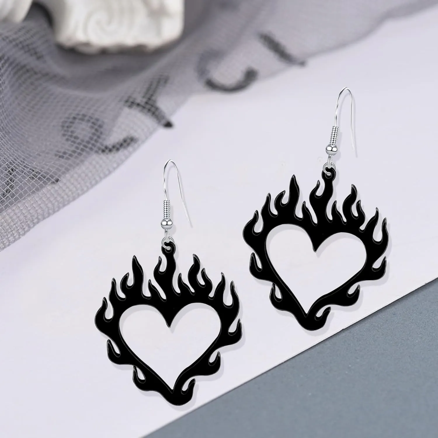 Red Light weight Halloween Acrylic Vavhoo Flame Heart Dangle Earrings Unique Charm Hollow Out Flame Love Heart Earrings for Women Friends Jewelry Gifts Punk