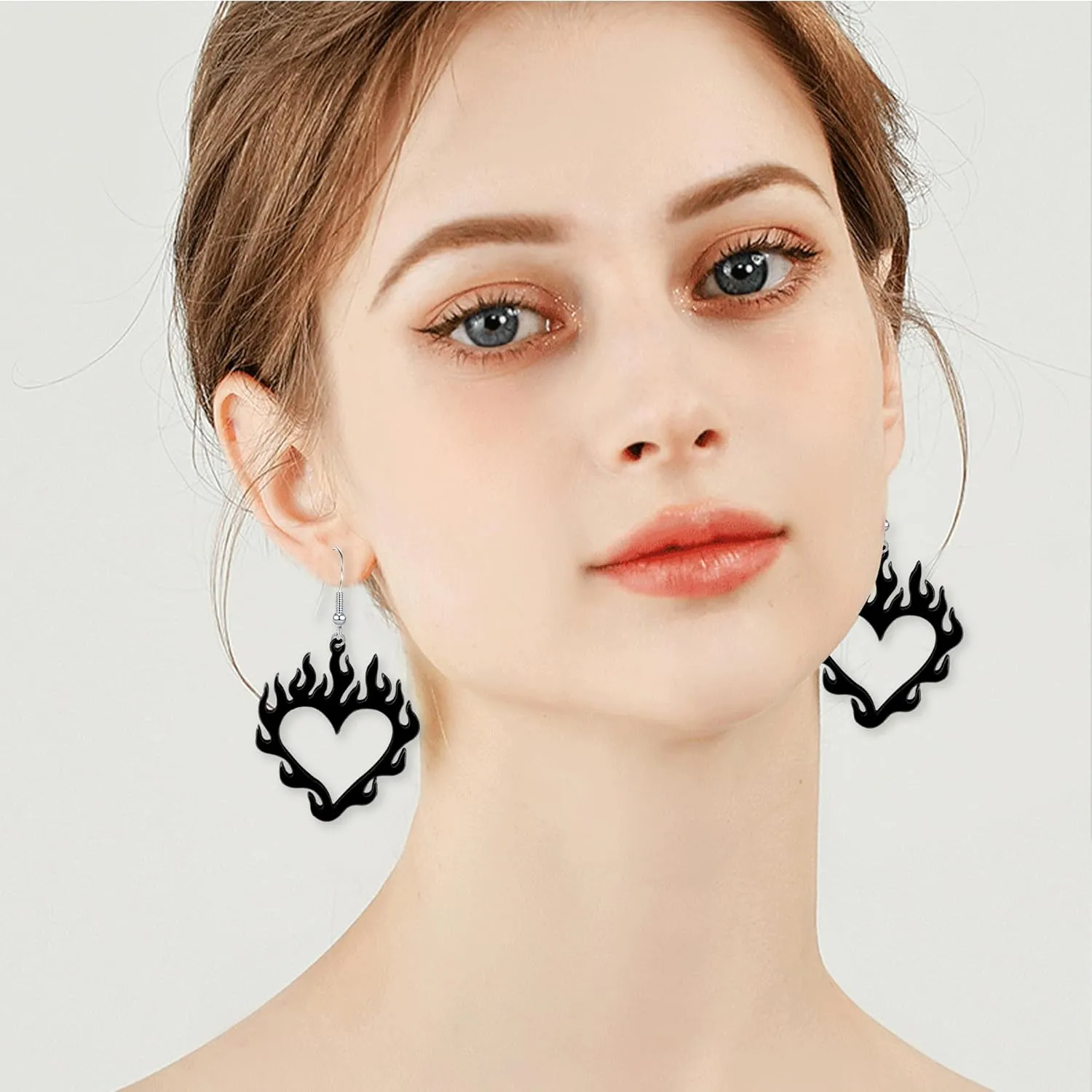 Red Light weight Halloween Acrylic Vavhoo Flame Heart Dangle Earrings Unique Charm Hollow Out Flame Love Heart Earrings for Women Friends Jewelry Gifts Punk