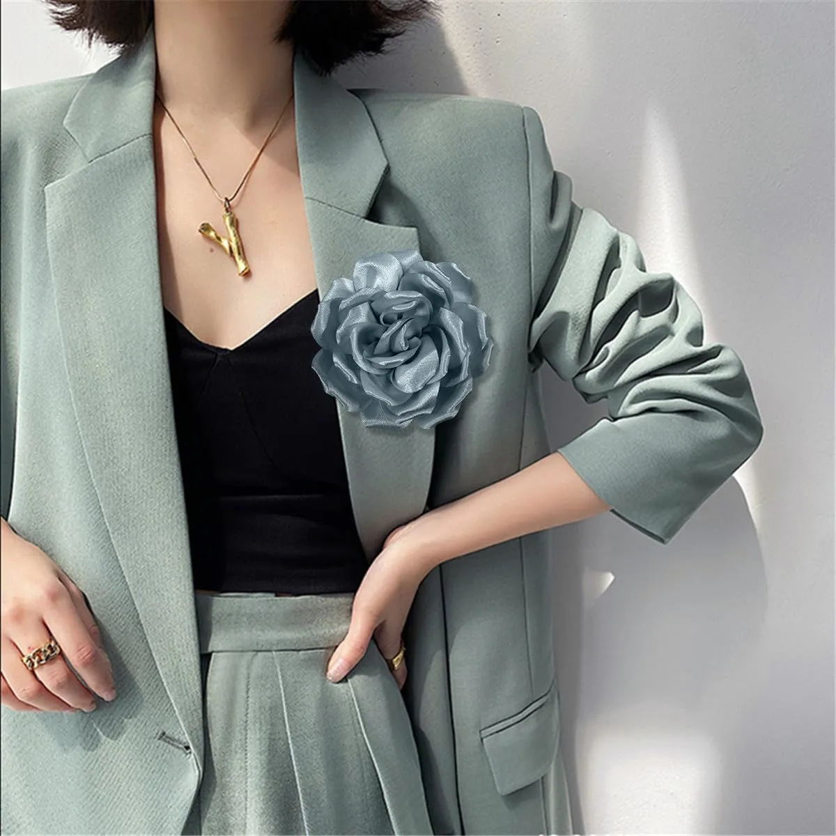 Rose Flower Brooch and Pin | Elegant Hair Clip and Accessory for Women's Dress