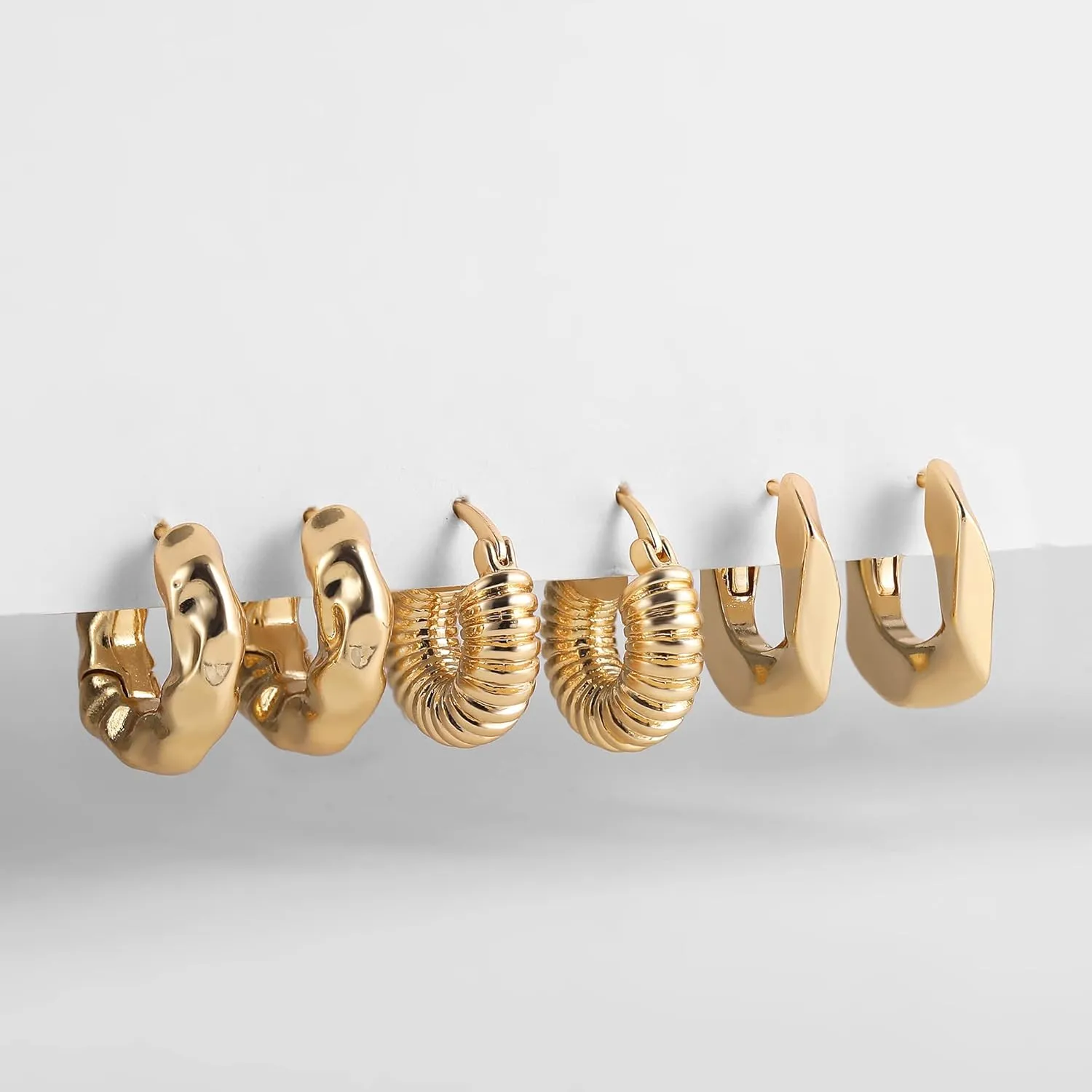 SLOONG 3 Pairs 14k Gold Plated Ball U Shape Pin Y2K Style Chunky Earring Link Chain Chunky Circle Hoop Earrings Paperclip Link Chain Jewelry Drop Dangle Earrings set for women