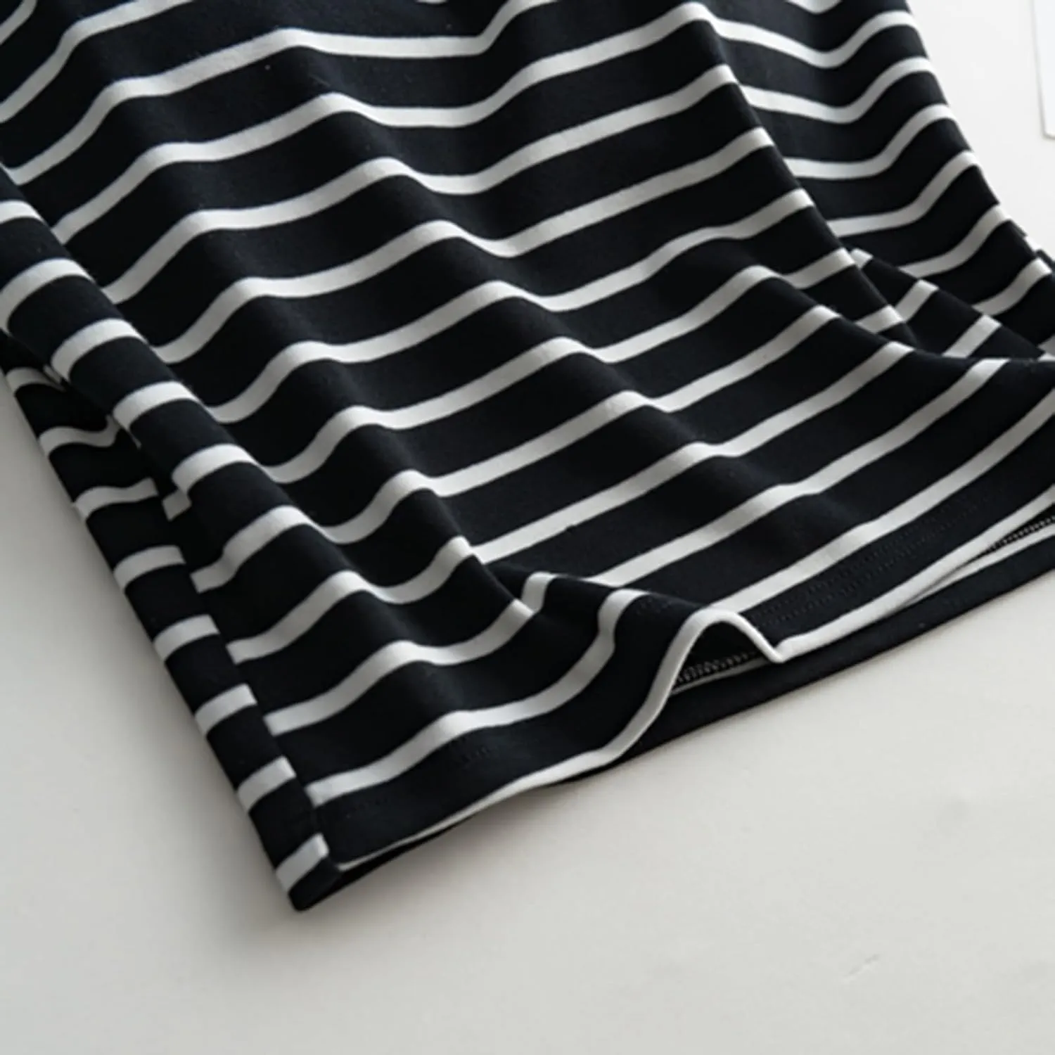 Women Tank Tops with Built in Bras Sleeveless Racerback Casual Basic Ribbed Shirts High Neck Slim Fit Tops