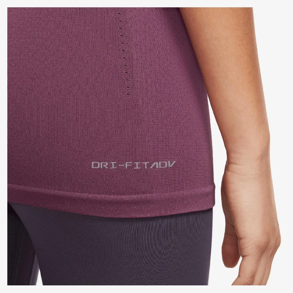 Women's Dri-FIT ADV Aura Slim-Fit Training Tank